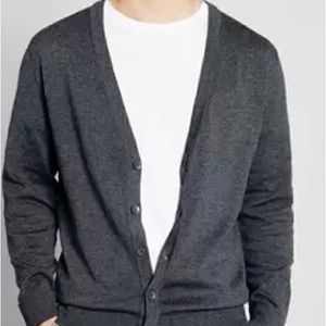 New Men/women 100% wool dark grey cardigan Club Monaco side pockets size M